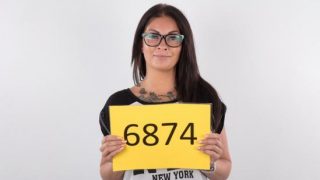 CzechCasting Niky 6874